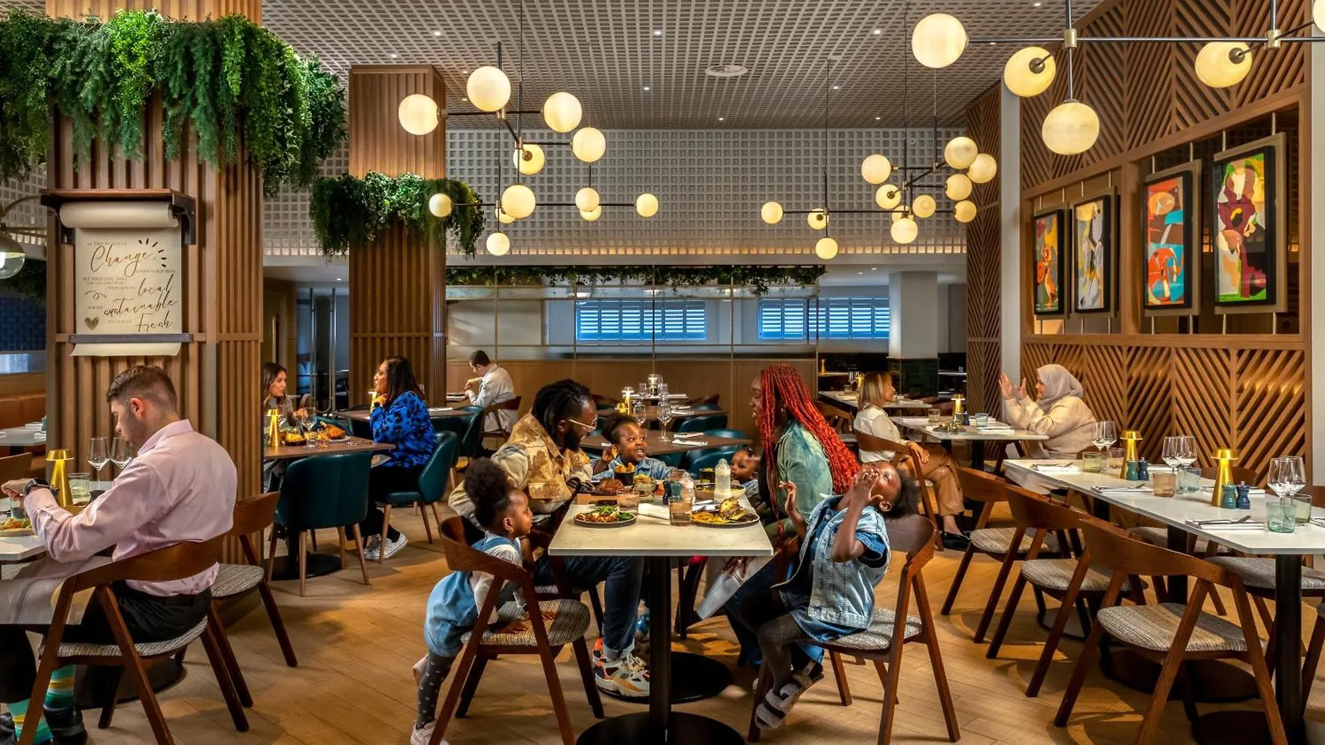 5 Hilton Hotels Near National Gallery Worth Booking