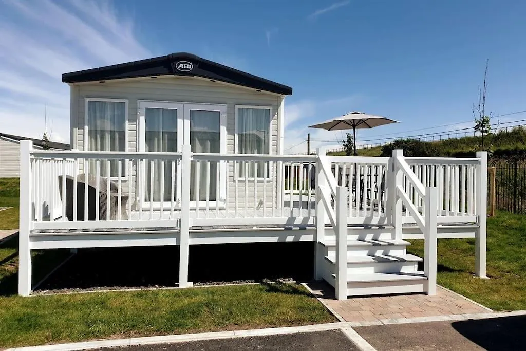 Staying Near Rye Castle Museum: 5 Family Hotels Compared